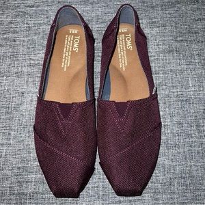 Woman’s Toms Alpargata Canvas Shoes